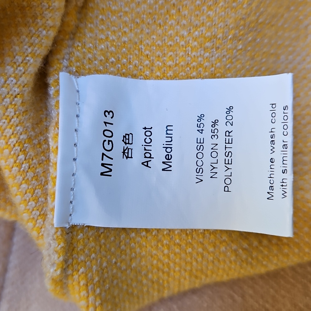 Daisy Floral Button-Up Cardigan - M - Picture 3 of 3